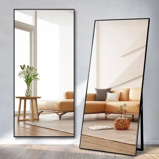 glass-mirror-right-size